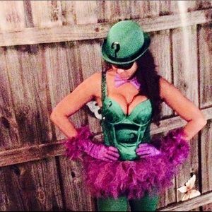 Bundle of Purple Tutu & Set of Feather Gambits